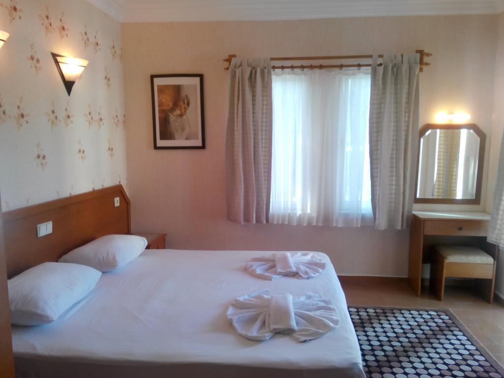 Gulizar Hotel Antalya Luaran gambar